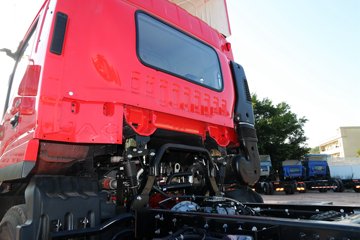 ���� ����˹Q9 220���� 4X2 6.8��AMT�Զ����Ű���ʽ�ػ���(����)ͼƬ