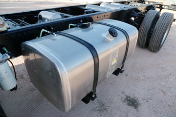 ���� ����˹Q9 220���� 4X2 6.8��AMT�Զ����Ű���ʽ�ػ���(����)ͼƬ