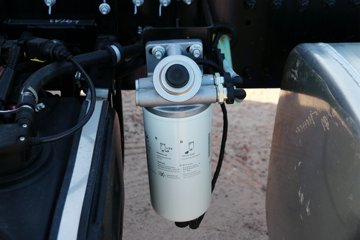 ���� ����˹Q9 220���� 4X2 6.8��AMT�Զ����Ű���ʽ�ػ���(����)ͼƬ