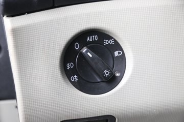 й N5Gп 250 4X2 6.75ײդʽػ(ٱ4.33)()(ZZ5187CCYK511JF1) ͼƬ