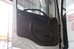 广汽日野 700智臻重卡 450马力 6X4危险品牵引车(16挡)(国六)