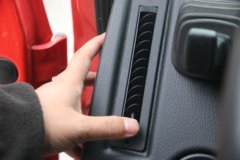 奔驰 乌尼莫克 230马力 4X4消防车(U4023) 奔驰 乌尼莫克 230马力 4X4消防车(U4023)