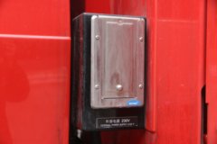 奔驰 乌尼莫克 230马力 4X4消防车(U4023) 奔驰 乌尼莫克 230马力 4X4消防车(U4023)