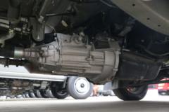 金杯 T30 2021款 舒适型 1.5L 102马力 汽油 2.865米单排翼开启厢式微卡(国六)(JKC5020XYK-DS6BL)