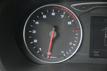 ���� ����X5 1.6L 120���� ���� 3.8�׵�����ʽ΢��(����)(HFC5036XXYPV3E3C1S)ͼƬ