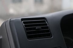 江铃 顺威窄体 143马力 4.255米单排栏板轻卡(格特拉克5挡)(国六)(JX1041TGE26)