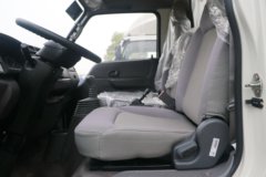 江铃 顺威窄体 143马力 4.255米单排栏板轻卡(格特拉克5挡)(国六)(JX1041TGE26)