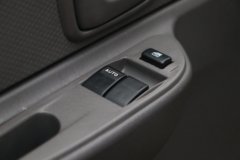 江铃 顺威窄体 143马力 4.255米单排栏板轻卡(格特拉克5挡)(国六)(JX1041TGE26)