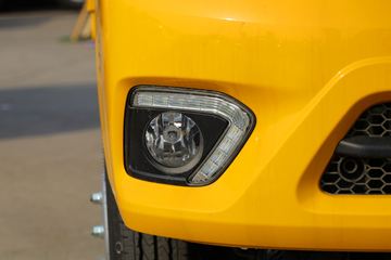 �������� С���Q�� 122���� 4X2 2.6����ж��(����)(BJ3031D3AV4-02)ͼƬ