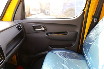 �������� С���Q�� 122���� 4X2 2.6����ж��(����)ͼƬ