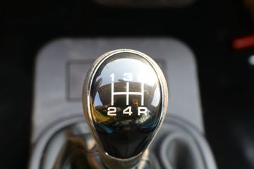 �������� С���Q�� 122���� 4X2 2.6����ж��(����)ͼƬ