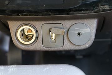 �������� С���Q�� 122���� 4X2 2.6����ж��(����)ͼƬ