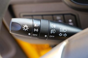 �������� С���Q�� 122���� 4X2 2.6����ж��(����)ͼƬ