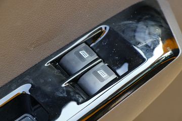 �������� С���Q�� 122���� 4X2 2.6����ж��(����)ͼƬ