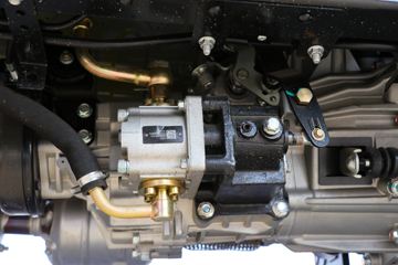 �������� С���Q�� 122���� 4X2 2.6����ж��(����)ͼƬ