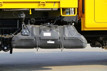 �������� С���Q�� 122���� 4X2 2.6����ж��(����)ͼƬ