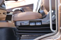 青岛解放 JH6重卡 卓越版2.0 460马力 6X4牵引车(一汽12档)(国六)(CA4250P26K2T1E6A80) 青岛解放 JH6重卡 卓越版2.0 460马力 6X4牵引车(一汽12档)(国六)(CA4250P26K2T1E6A80)