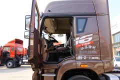 青岛解放 JH6重卡 卓越版2.0 460马力 6X4牵引车(一汽12档)(国六)(CA4250P26K2T1E6A80) 青岛解放 JH6重卡 卓越版2.0 460马力 6X4牵引车(一汽12档)(国六)(CA4250P26K2T1E6A80)