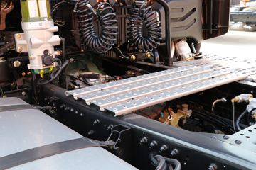 �ൺ��� JH6�ؿ� ׿Խ��2.0 460���� 6X4ǣ����(һ��12��)(����)ͼƬ