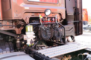�ൺ��� JH6�ؿ� ׿Խ��2.0 460���� 6X4ǣ����(һ��12��)(����)ͼƬ