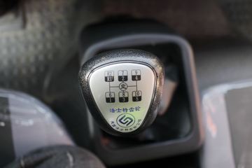 �����½� ����D1 160���� 4X2 4.2����ж��(����)ͼƬ