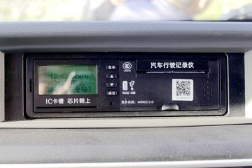 �����½� ����D1 160���� 4X2 4.2����ж��(����)ͼƬ