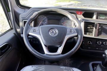 �����½� ����D1 160���� 4X2 4.2����ж��(����)ͼƬ