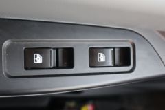 东风新疆 拓行D1 160马力 4X2 4.2米自卸车(国六)