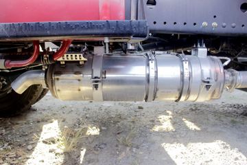 �����½� ����D1 160���� 4X2 4.2����ж��(����)ͼƬ