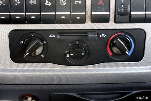 ��ʱ�ػݣ�����0.1��Ϋ����׷����س�ϵ�з�������