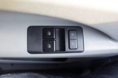 中国重汽HOWO 追梦 130马力 4X2 4.1米冷藏车(国六)(ZZ5047XLCH3315F145)