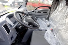 中国重汽HOWO 追梦 130马力 4.15米单排厢式轻卡(ZZ5047XXYF3114F144)