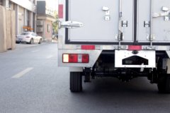 长安凯程 星卡EV 2.35T 2.7米单排纯电动保温车(红星牌)(国六)(HX5023XBWBEV)33.79kWh