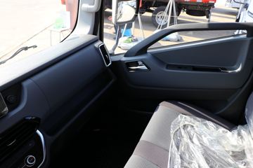 Ծ�� ����H300 150���� 4.2��AMT�Զ������������Ῠ(����)ͼƬ