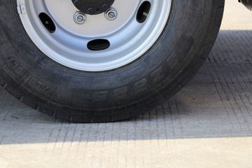 Ծ�� ����H300 150���� 4.2��AMT�Զ������������Ῠ(����)ͼƬ