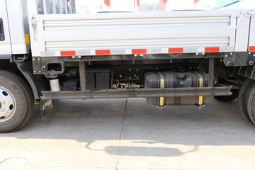 Ծ�� ����H300 150���� 4.2��AMT�Զ������������Ῠ(����)ͼƬ