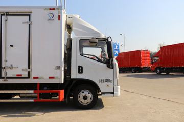 Ծ�� ����H300 131���� 4X2 4.09����س�(SH5043XLCZFDCWZ2)ͼƬ