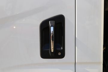 Ծ�� ����H300 131���� 4X2 4.09����س�(SH5043XLCZFDCWZ2)ͼƬ