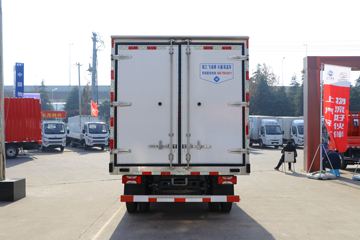 Ծ�� ����H300 131���� 4X2 4.09����س�(SH5043XLCZFDCWZ2)ͼƬ