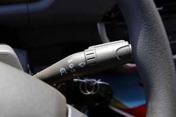 Ծ�� ����H300 131���� 4X2 4.09����س�(SH5043XLCZFDCWZ2)ͼƬ