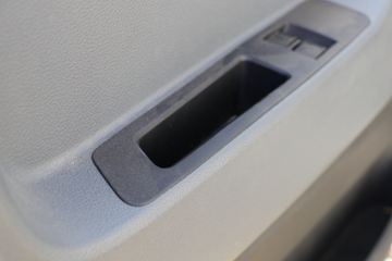 Ծ�� ����H300 131���� 4X2 4.09����س�(SH5043XLCZFDCWZ2)ͼƬ