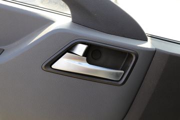 Ծ�� ����H300 131���� 4X2 4.09����س�(SH5043XLCZFDCWZ2)ͼƬ