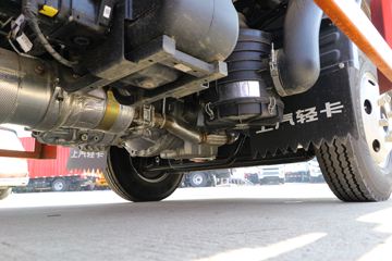 Ծ�� ����H300 131���� 4X2 4.09����س�(SH5043XLCZFDCWZ2)ͼƬ