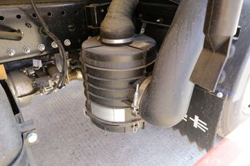 Ծ�� ����H300 131���� 4X2 4.09����س�(SH5043XLCZFDCWZ2)ͼƬ