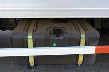 Ծ�� ����H300 131���� 4X2 4.09����س�(SH5043XLCZFDCWZ2)ͼƬ