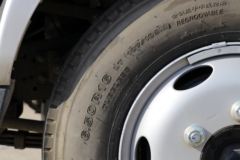 跃进 福星S100Plus 115马力 4.17米单排厢式轻卡(气刹)(SH5043XXYKFDCNZ6)