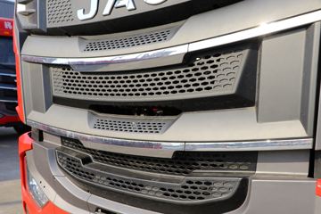 ���� �����A5L�п� 220���� 4X2 6.8�������ػ���(����)ͼƬ