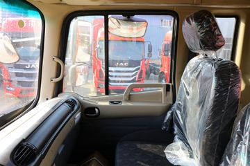 ���� �����A5L�п� 220���� 4X2 6.8�������ػ���(����)ͼƬ