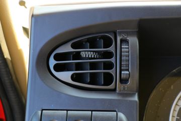 ���� �����A5L�п� 220���� 4X2 6.8�������ػ���(����)ͼƬ