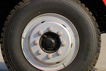 ���� �����A5L�п� 220���� 4X2 6.8�������ػ���(����)ͼƬ